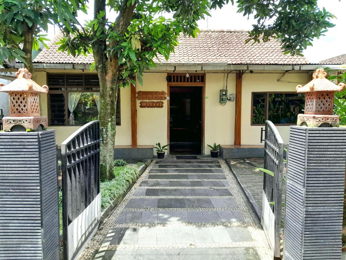 Ngampilan Backpacker Hostel Yogyakarta Exterior photo